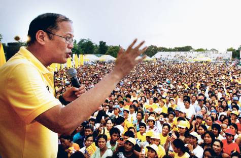 Aquino campaigning in Mindoro 2010